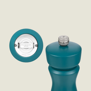 Kenton Salt & Pepper Mill in Sea Salt